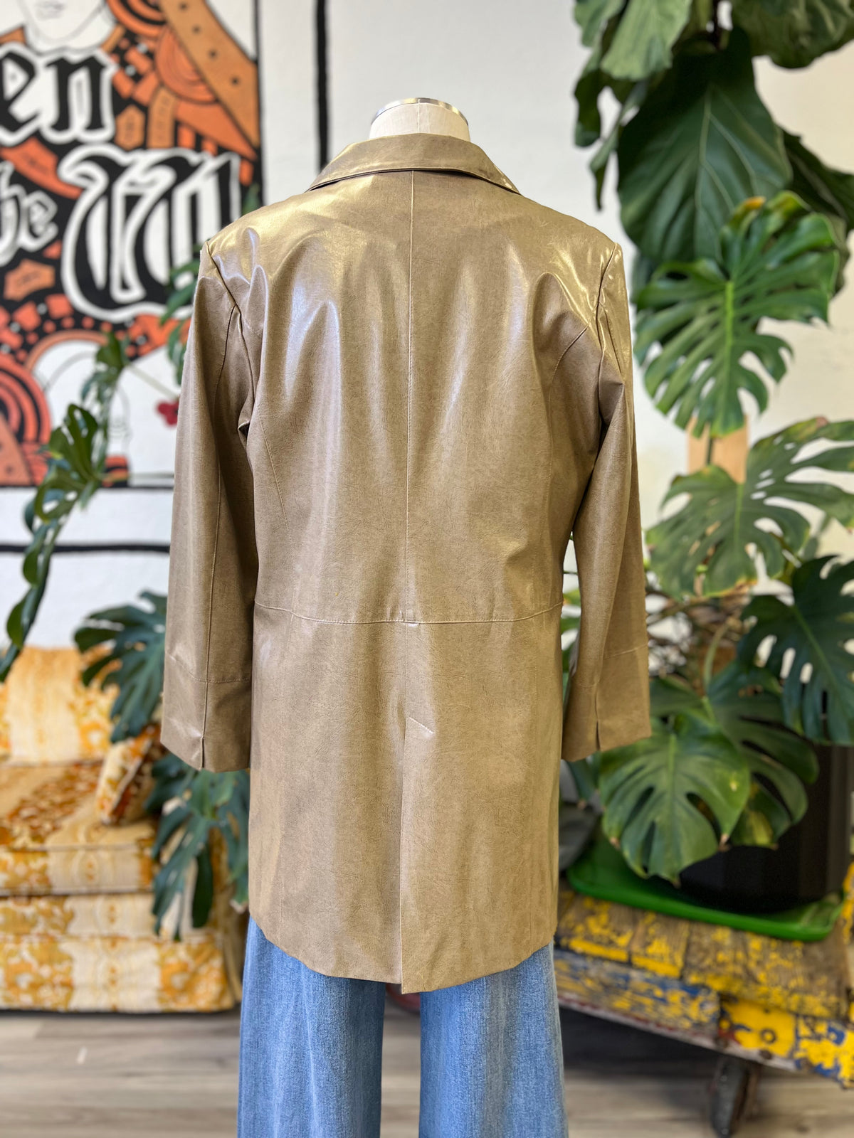 Vault | BB Dakota Trench Coat Large