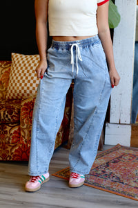 Parker Elastic Waist Barrel Jeans