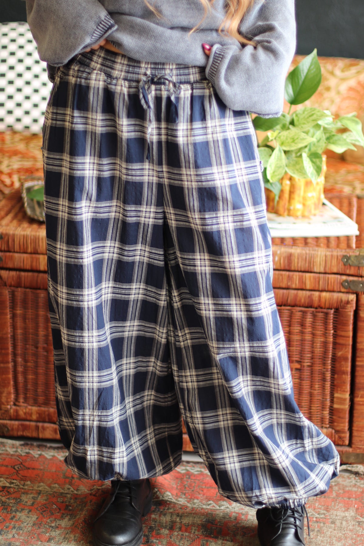 Moonlight Plaid Balloon Pants in Navy
