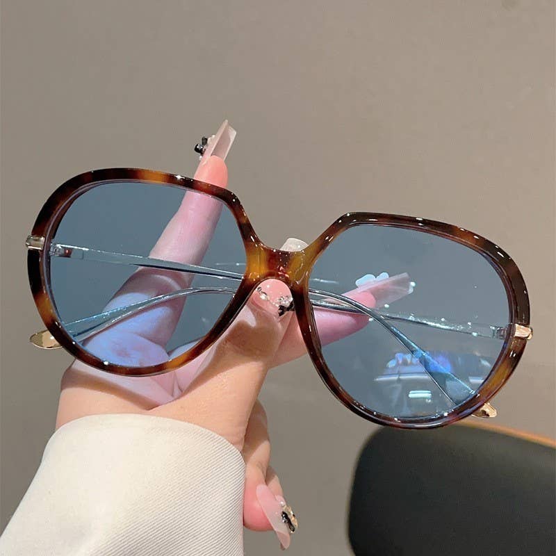 Groovy Oversized Sunglasses