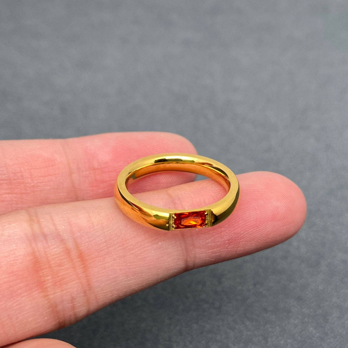 Zircon 18K Gold Plated Steel Ring Red