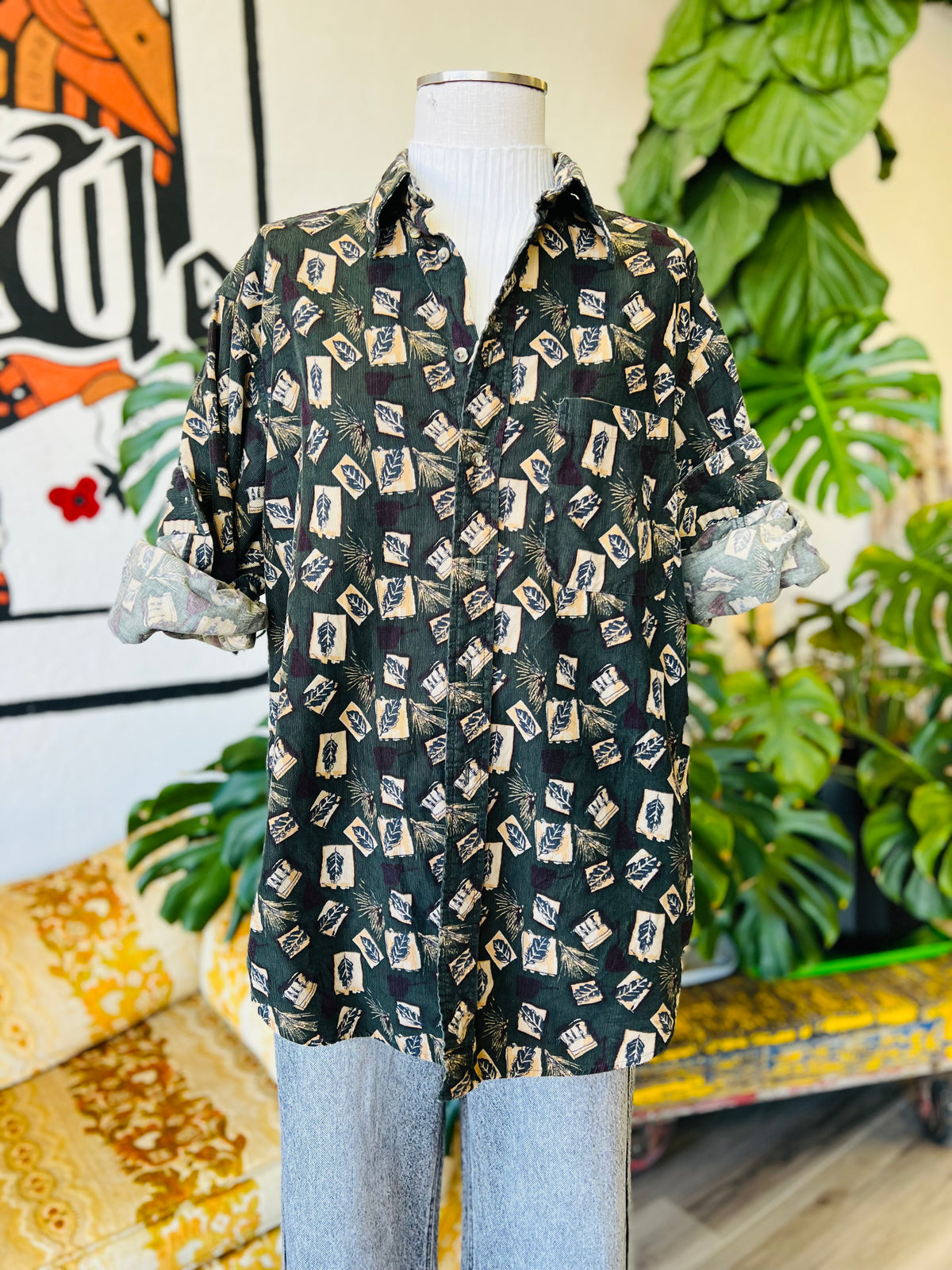 Vault | Corded Leaf Button Down Large