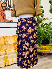 Vault Vintage | Purple Floral Button Midi Skirt 8