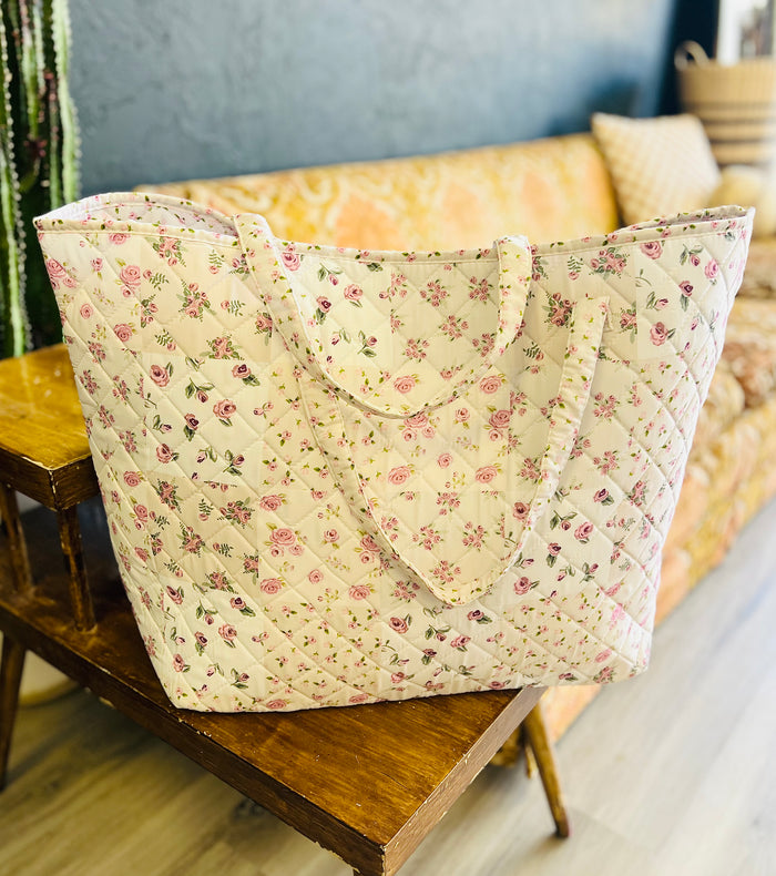 "Garden of Roses"  Quilted Tote Bag