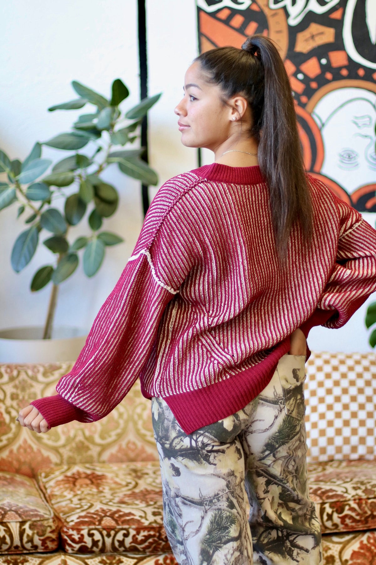 Oversized Two Tone Knit Sweater Wine