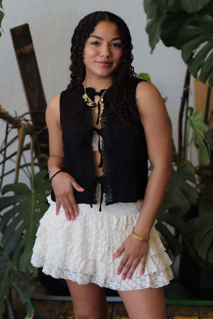 Tumbleweed Lace Mini Skirt W/ Inner Shorts Cream