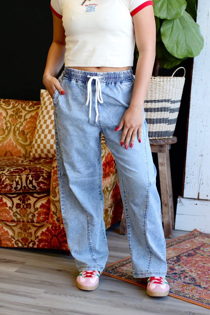 Parker Elastic Waist Barrel Jeans