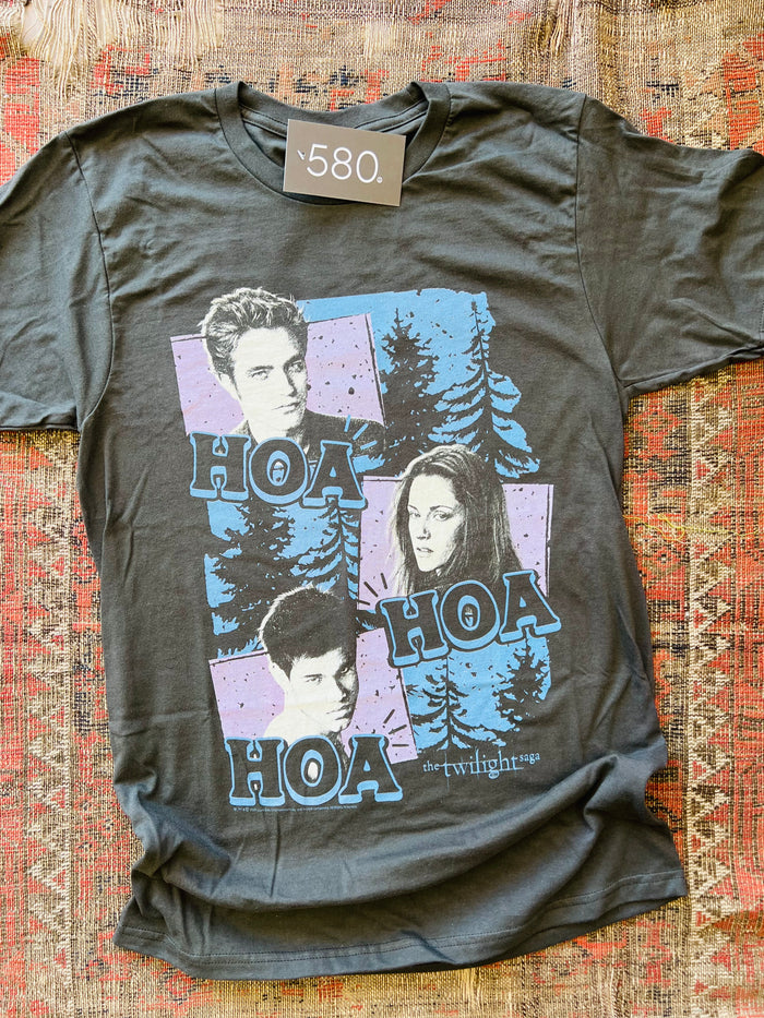 Hoa Hoa Hoa Season Twilight Graphic Tee