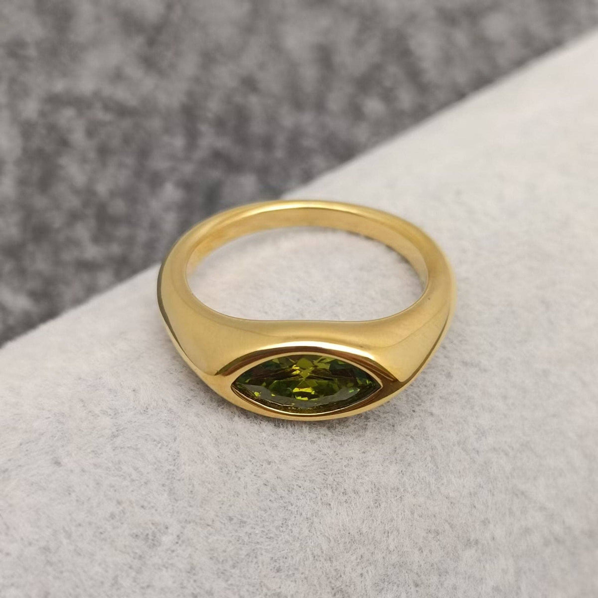 Horse Eye Zircon 18K GP Ring + Green