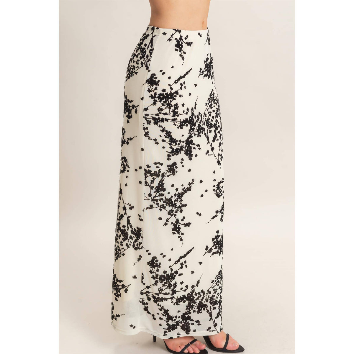 B&W Contrast Velvet Print Maxi Skirt
